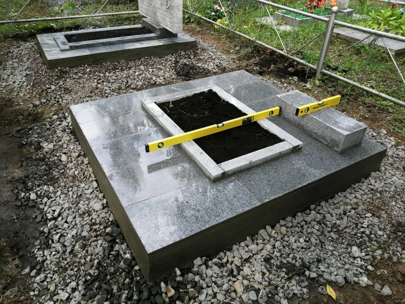 установка памятника